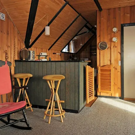 Three-bedroom In 2 Casa vacanze