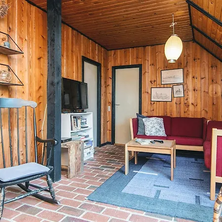 Casa vacanze Three-bedroom In 2 *