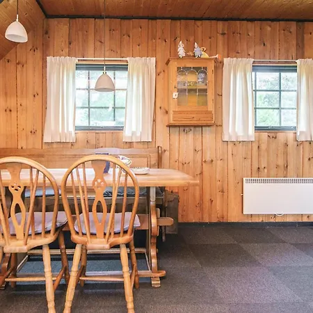 Three-bedroom In 2 Casa vacanze Blåvand